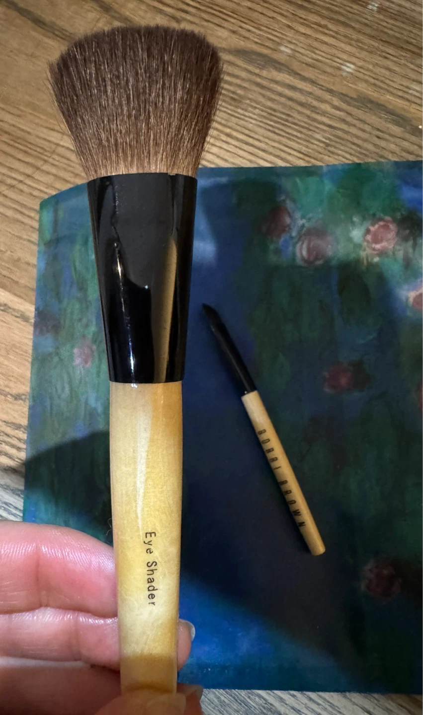 $8/ each Bobbi Brown makeup brushes - photo 2