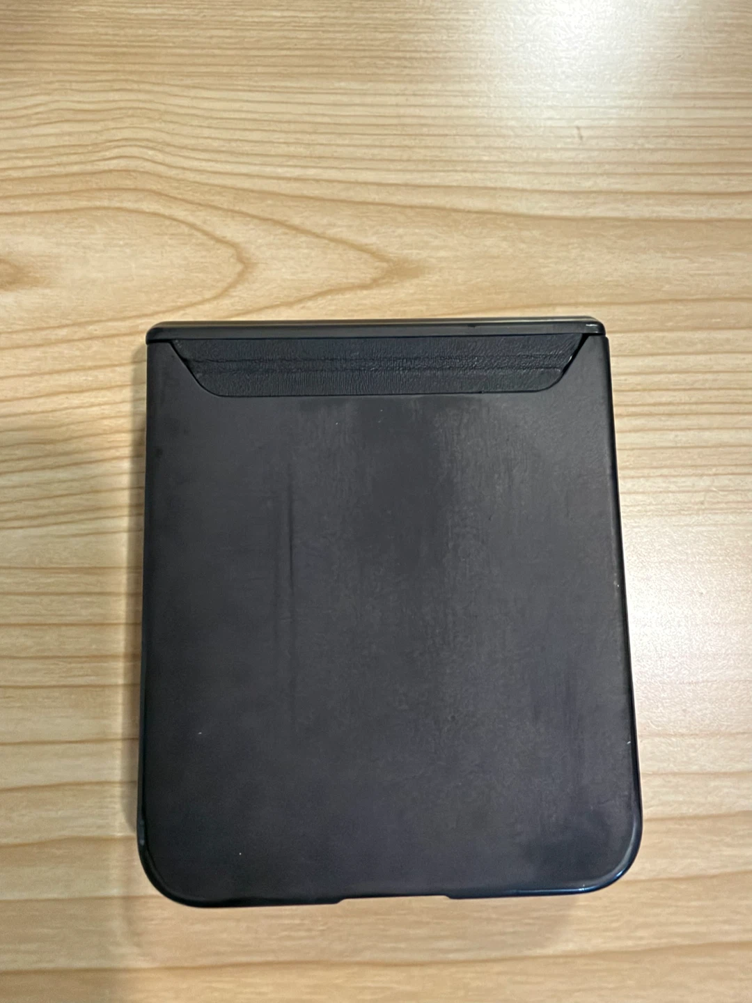Samsung Galaxy Z Flip6 case - photo 4
