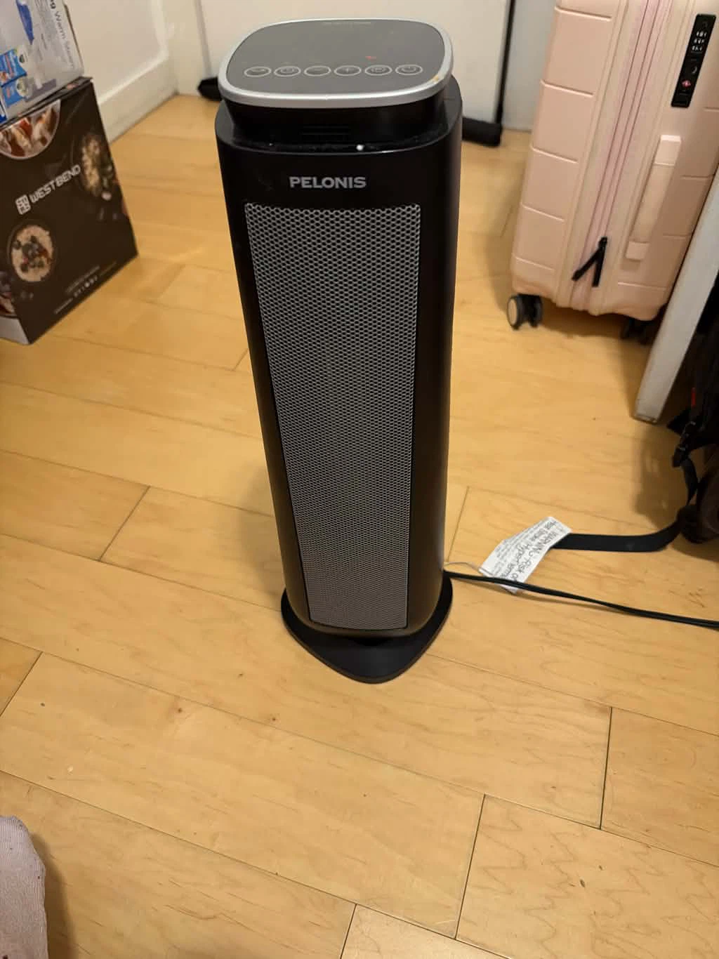 PELONIS 23" Ceramic Tower Heater with 75° oscillation