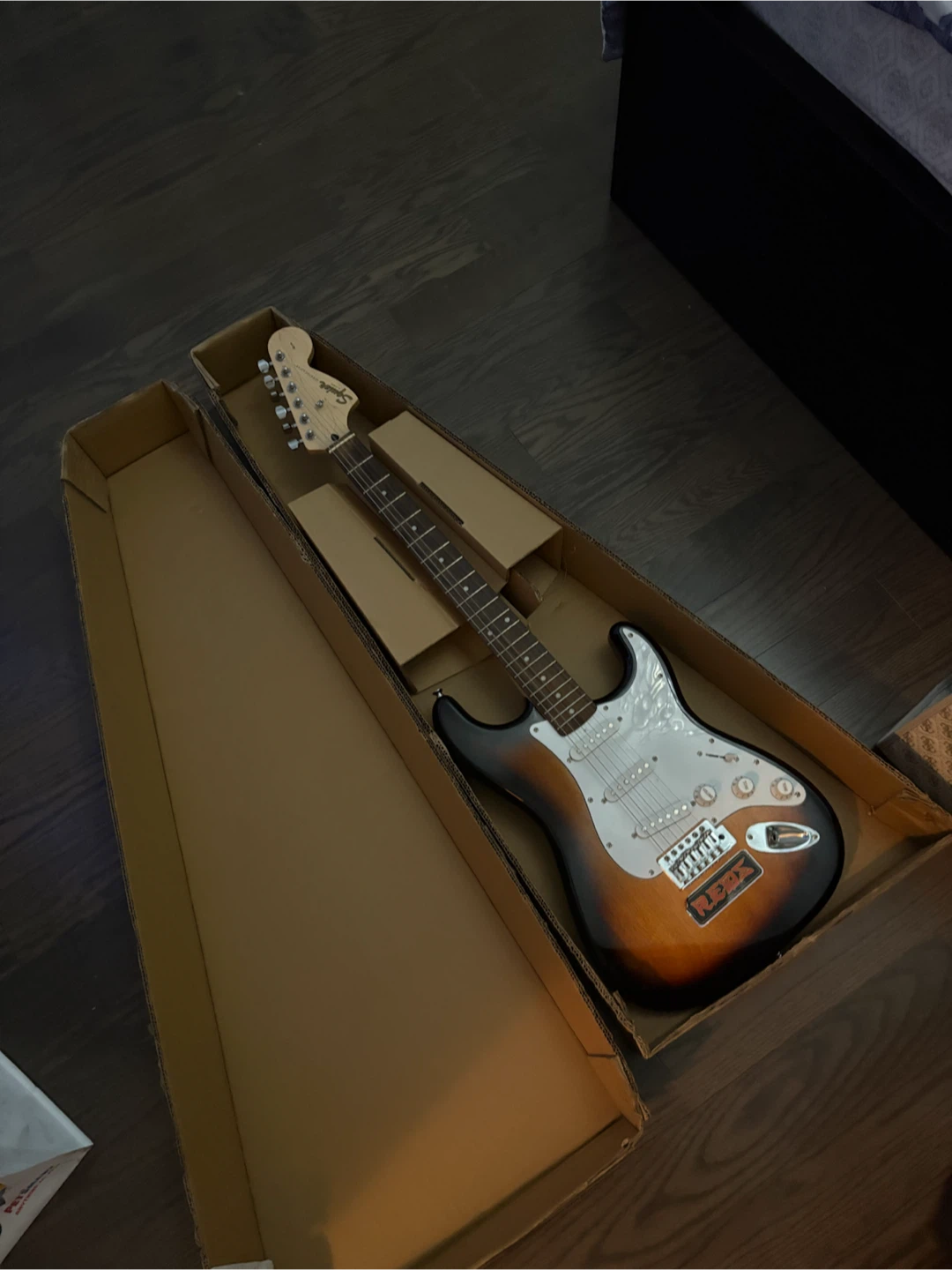 Squier Stratocaster Electric Guitar Sunburst