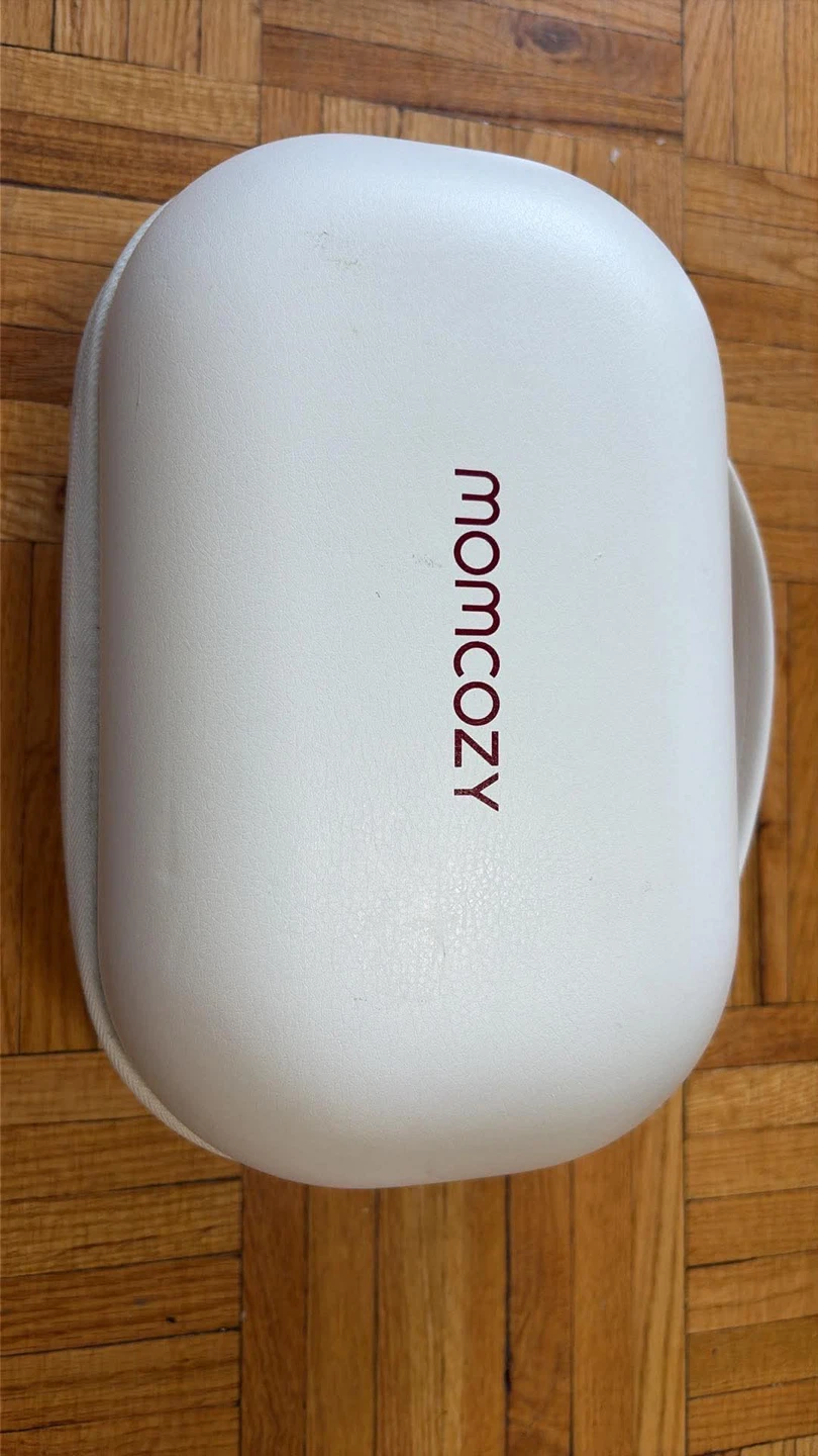 Momcozy wearable breast pump set M5