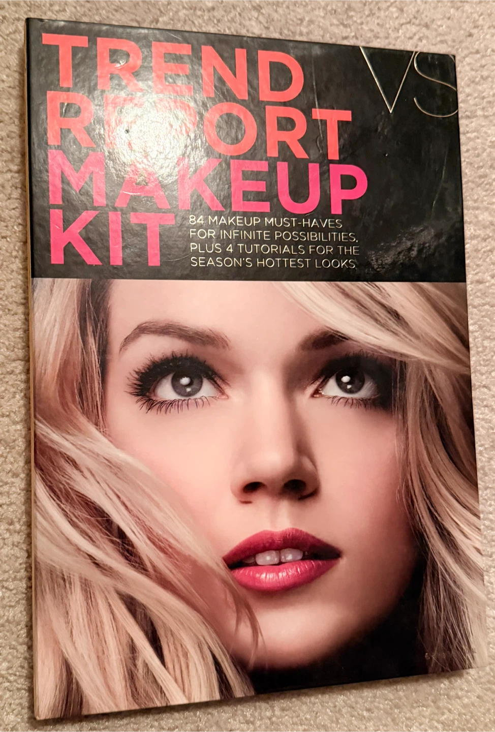 Victoria's Secret Trend Report Makeup Kit