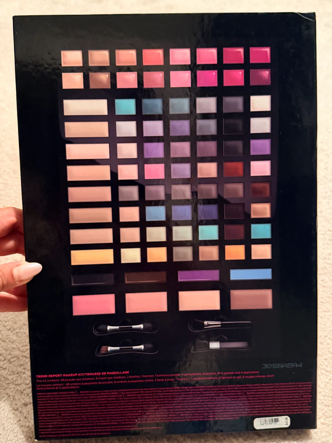 Victoria's Secret Trend Report Makeup Kit - photo 4