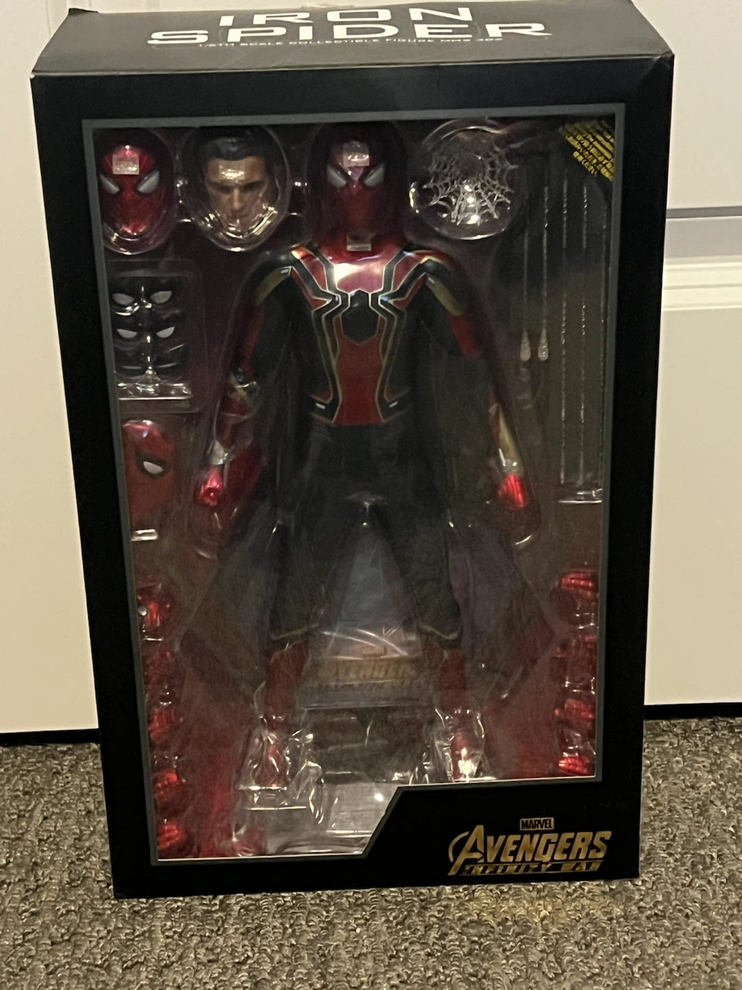 Hot Toys Iron Spider MMS 482 - photo 3