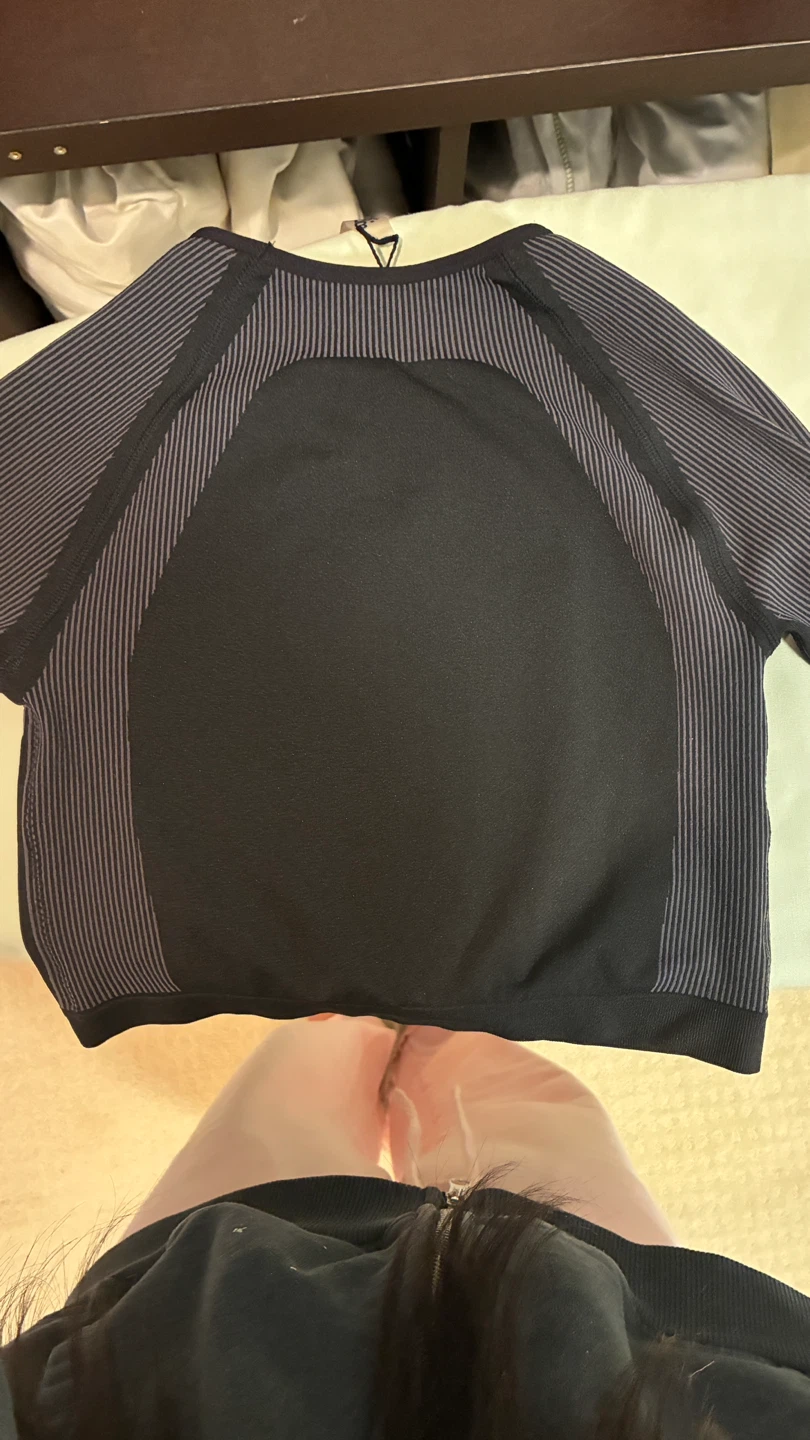 Black long sleeve garage top - photo 2