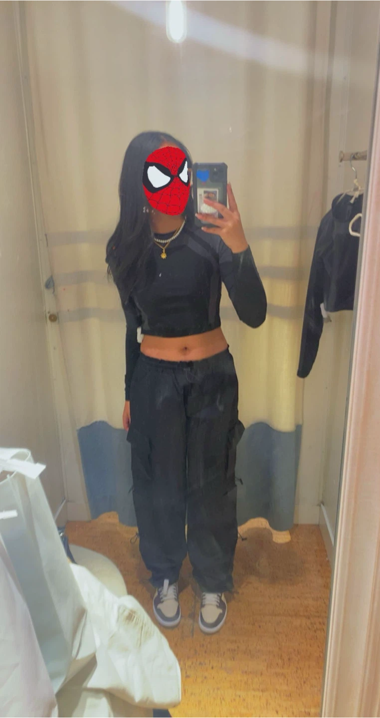 Black long sleeve garage top - photo 3