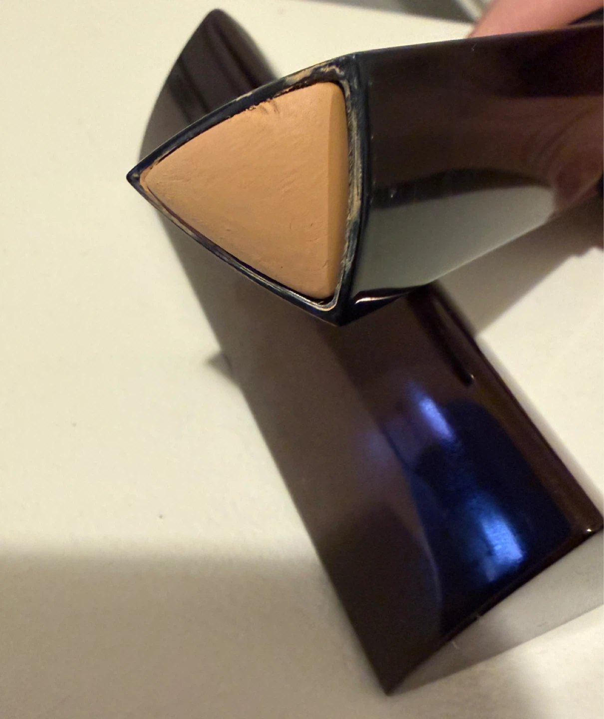 Hourglass Vanish Seamless Finish Foundation Stick - Nude - photo 2