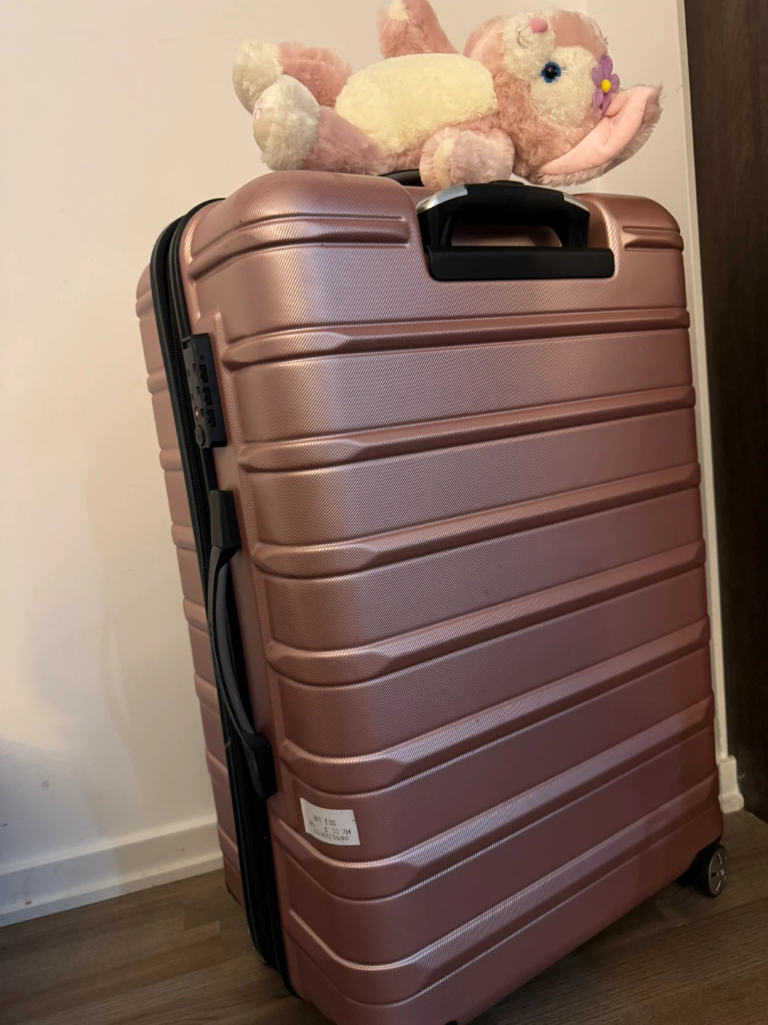 New Samsonite Rose Gold Hardside Suitcase 24” - photo 5