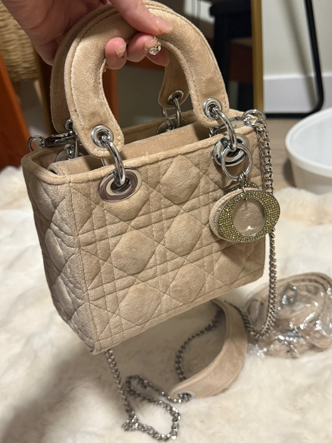 Lady Small Velvet Beige Bag - photo 4