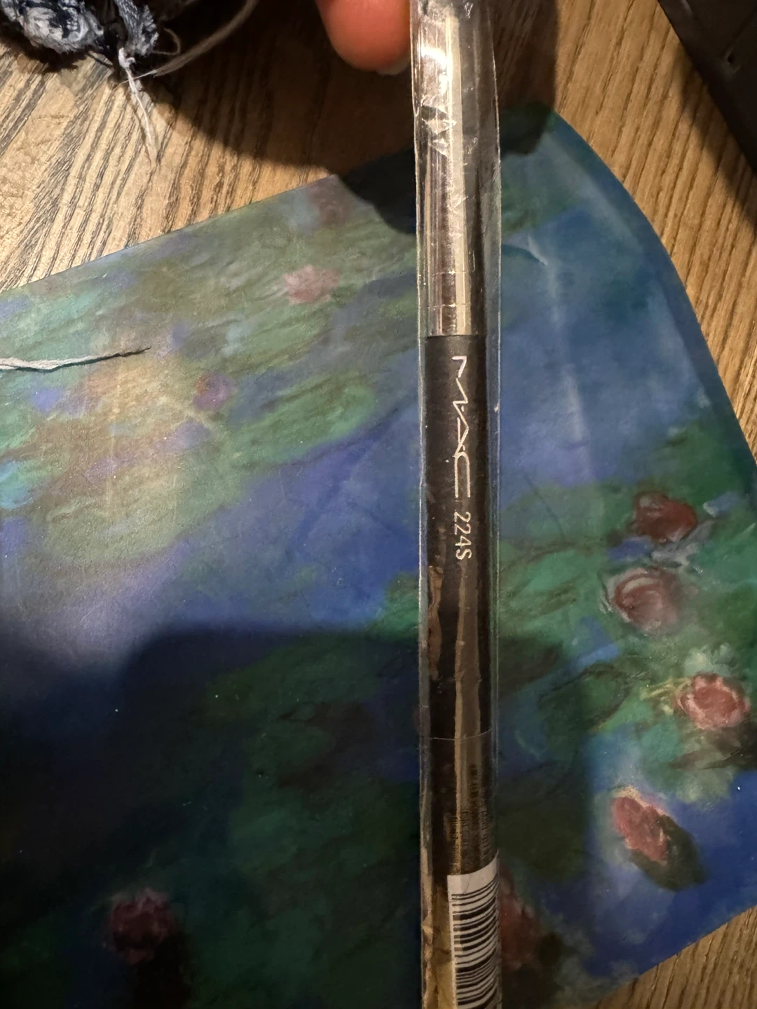 New MAC 224S Tapered Blending Brush