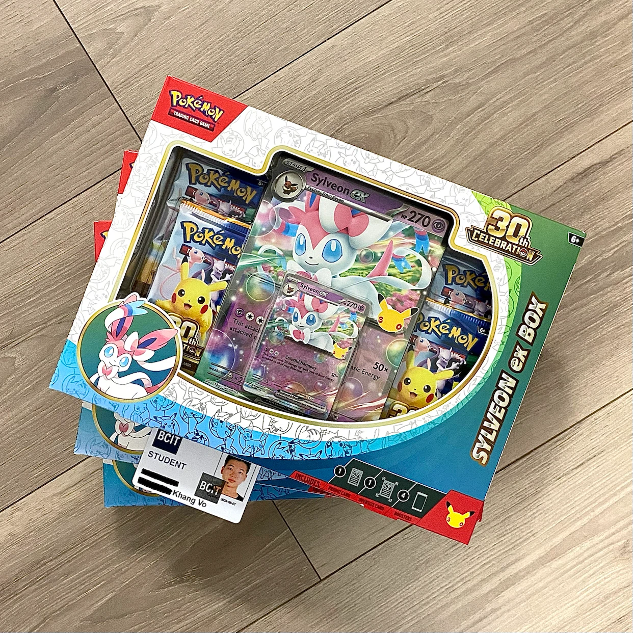 Pokemon 30th Celebration Sylveon Ex Box