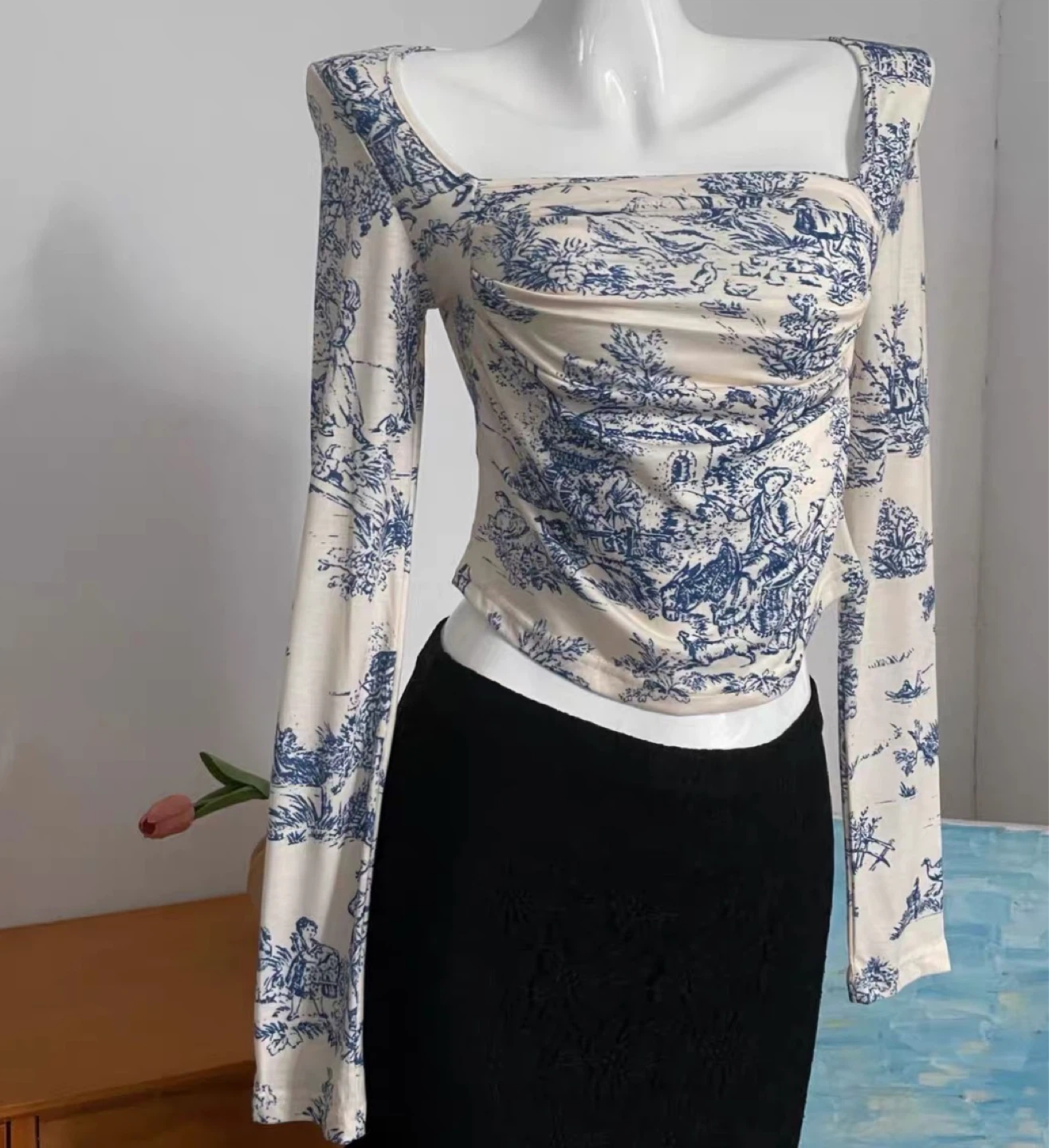 Toile de Jouy long sleeve top