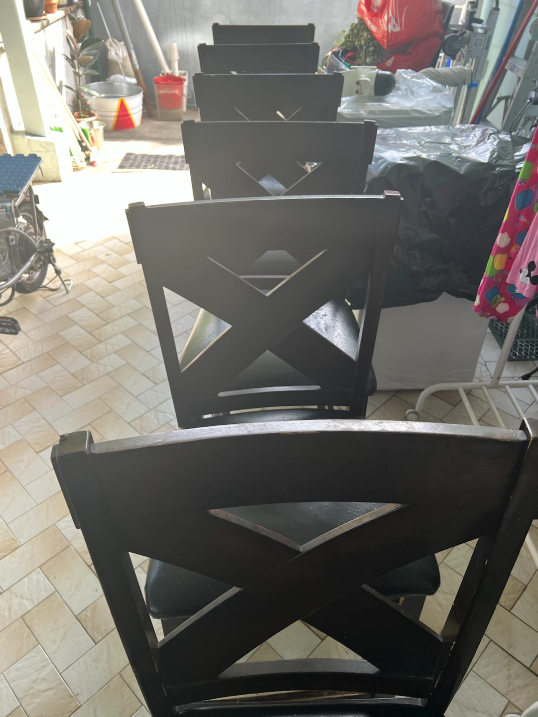 Dark Wood Dining Table and 6 X-Back Chairs - photo 5
