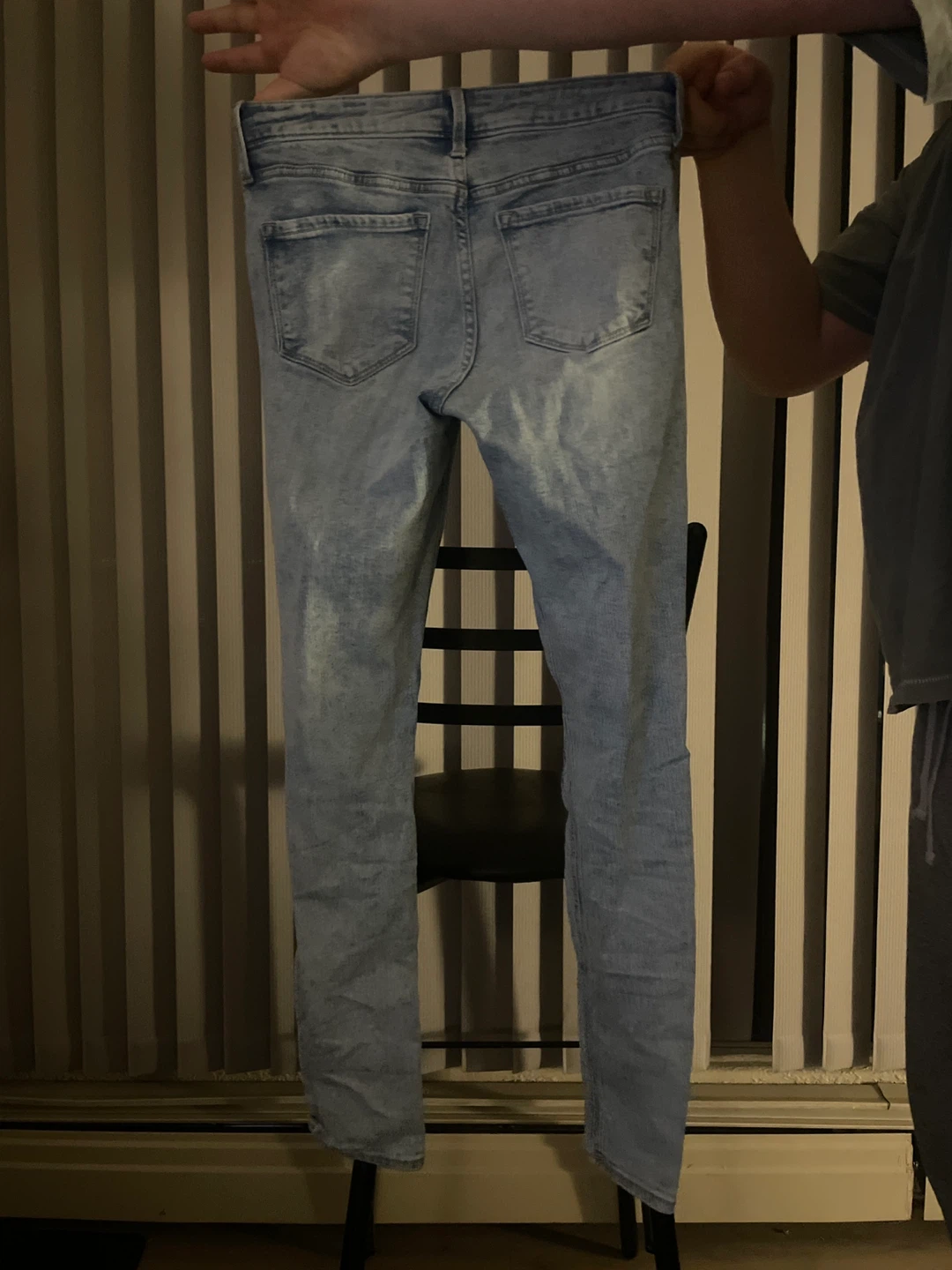 Skinny Mid Rise Jeans - photo 2