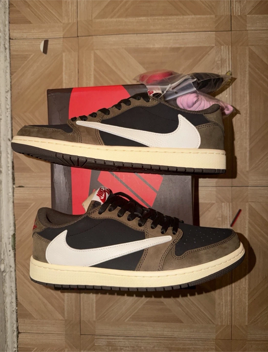 Nike Air Jordan 1 Low Travis Scott Mocha Size 10 - photo 3