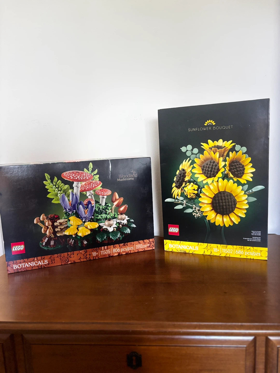 LEGO Botanicals Woodland Mushrooms and Sunflower Bouquet