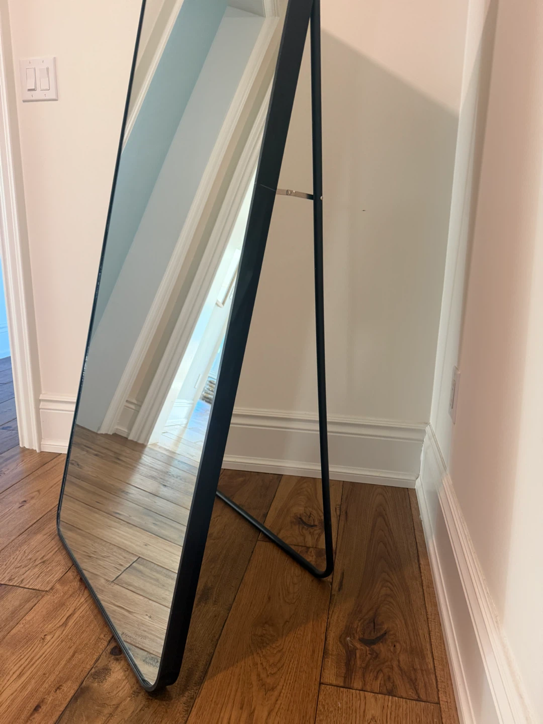 URBAN BARN Full length floor mirror with black frame - photo 3