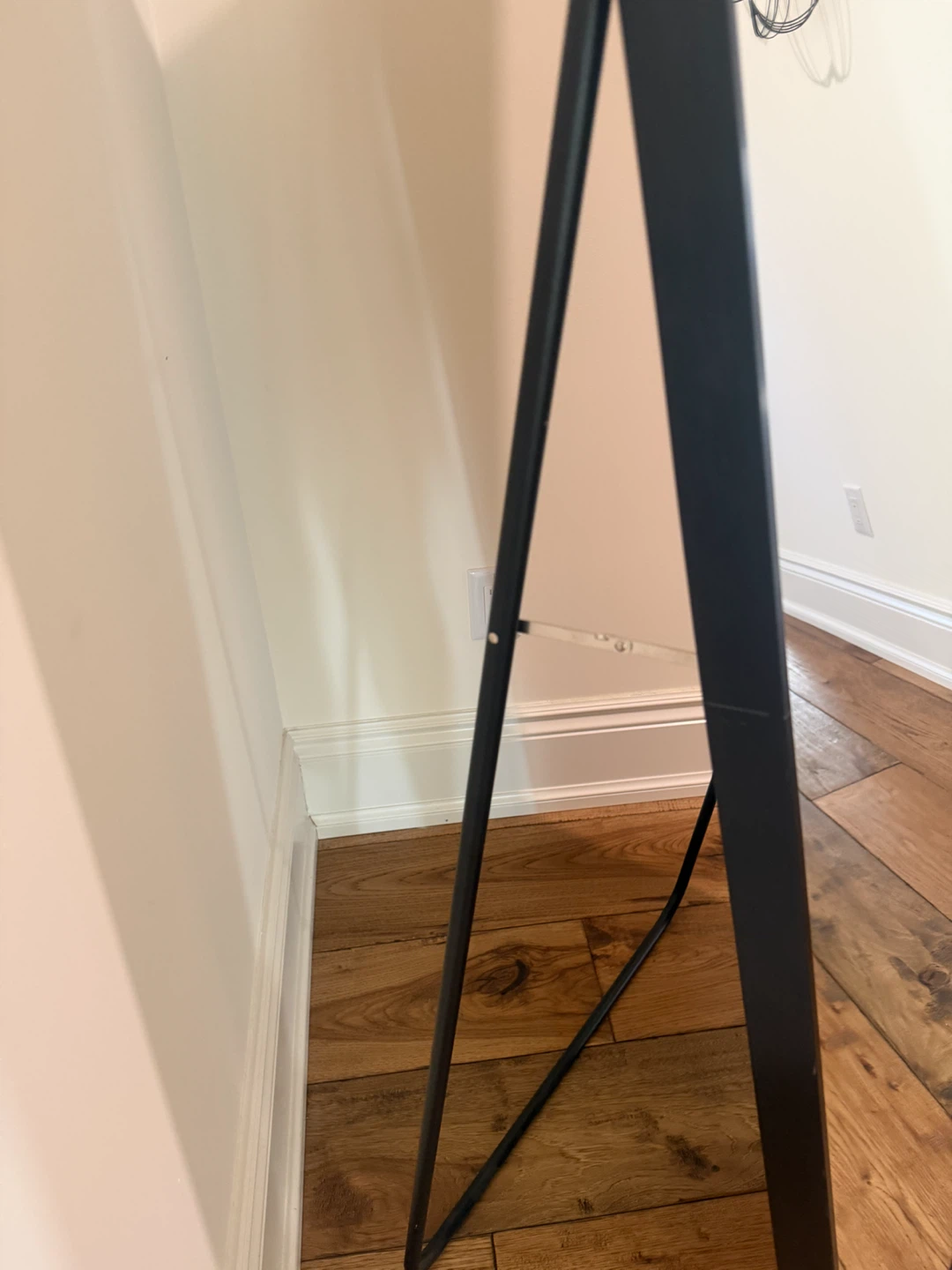 URBAN BARN Full length floor mirror with black frame - photo 4