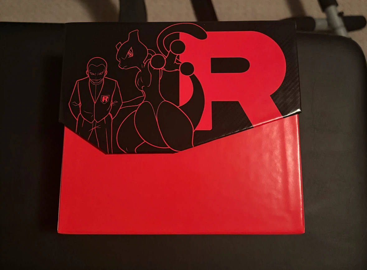 Pokemon Scarlet & Violet Destined Rivals Elite Trainer Box