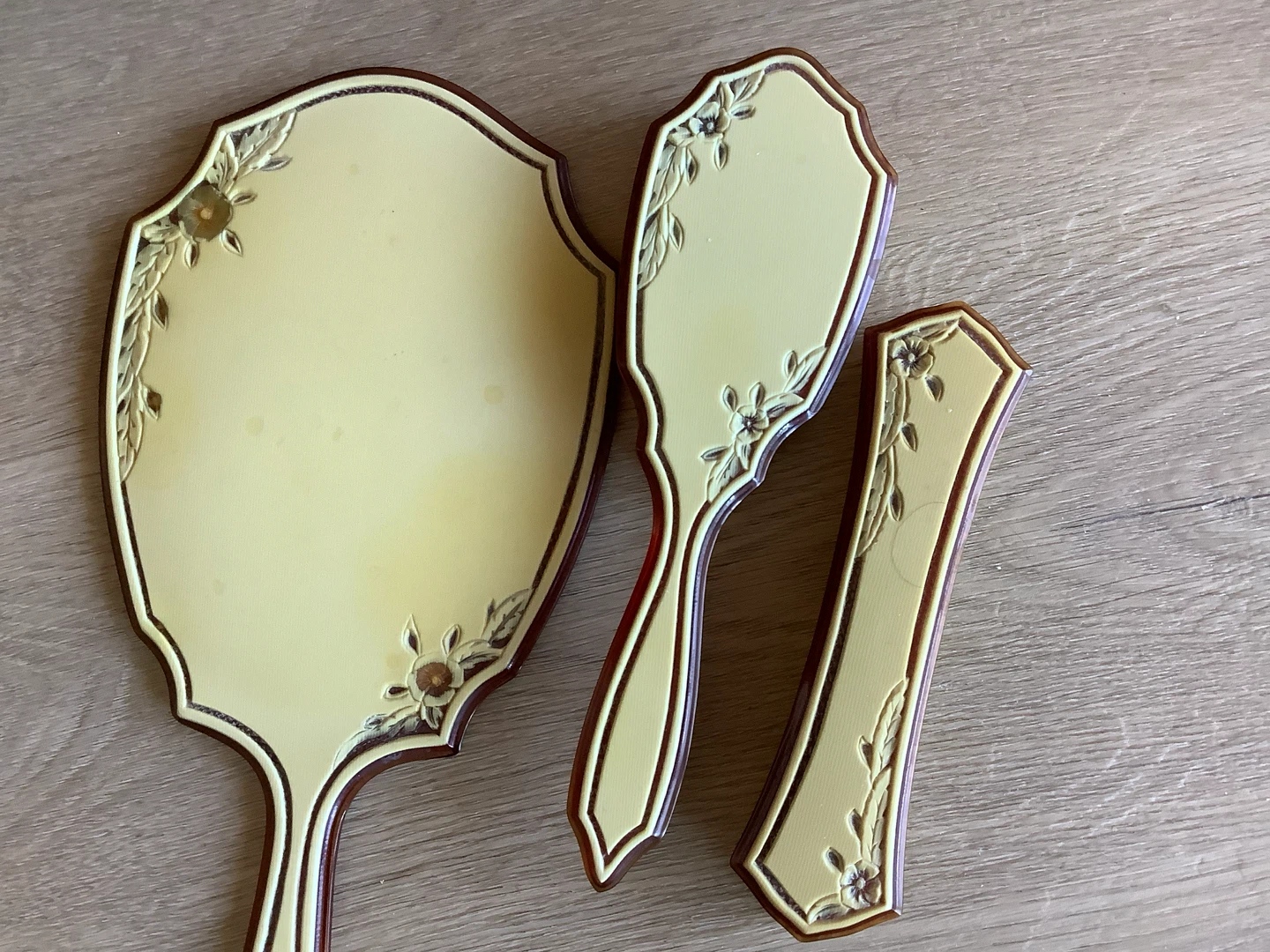 Vt Art Deco Pearlized Celluloid & Bakelite Vanity Set 🐞 - photo 2