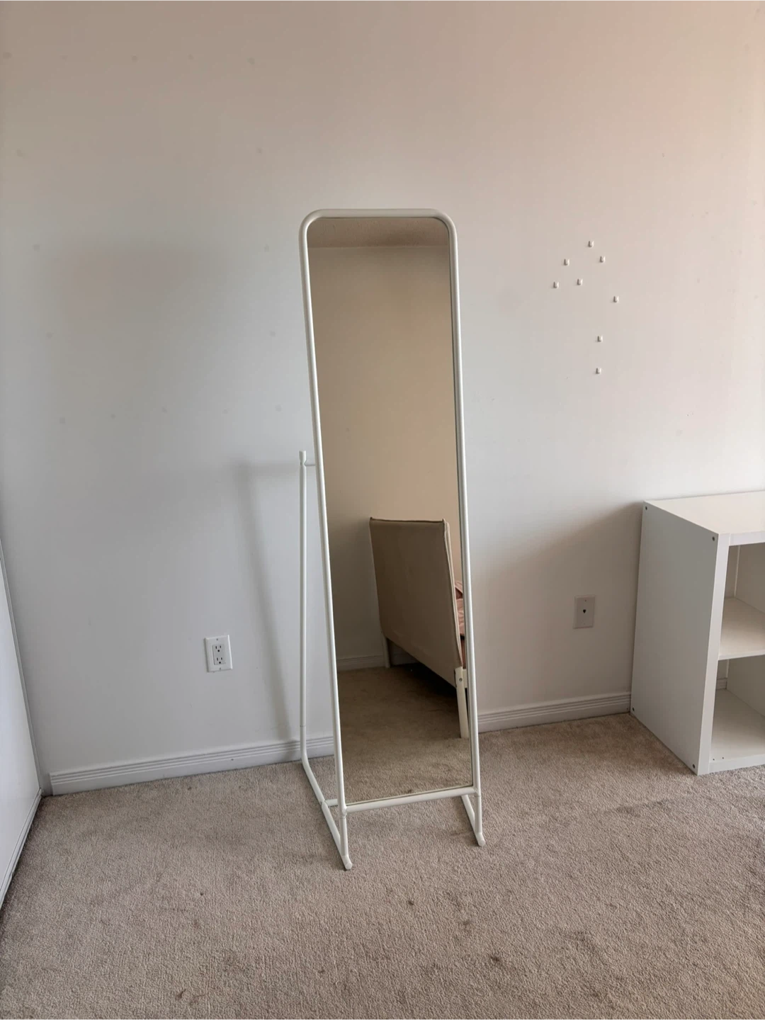 IKEA Knapper Standing Mirror