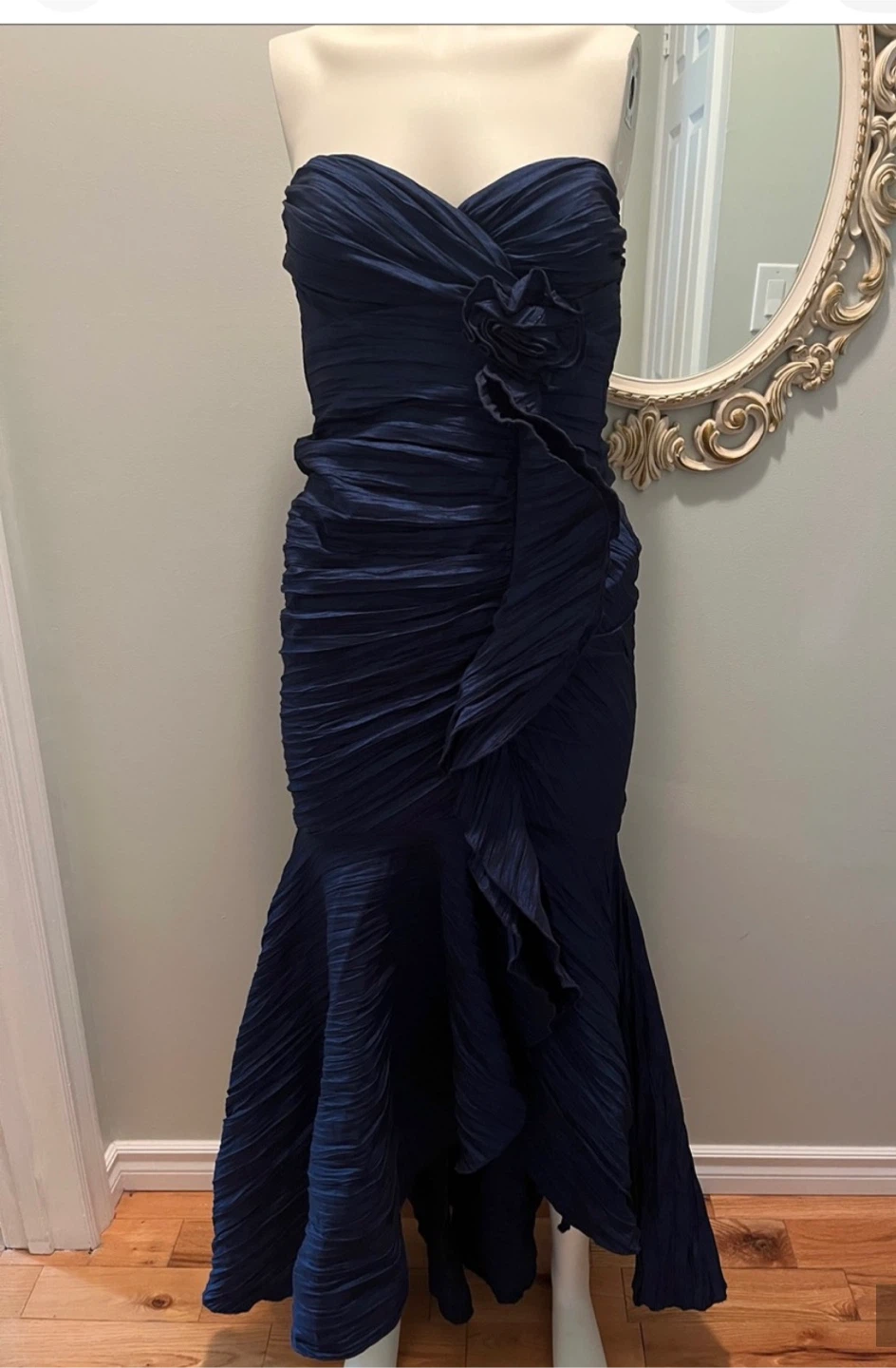 Laura size 2 Navy Blue Strapless Evening Gown