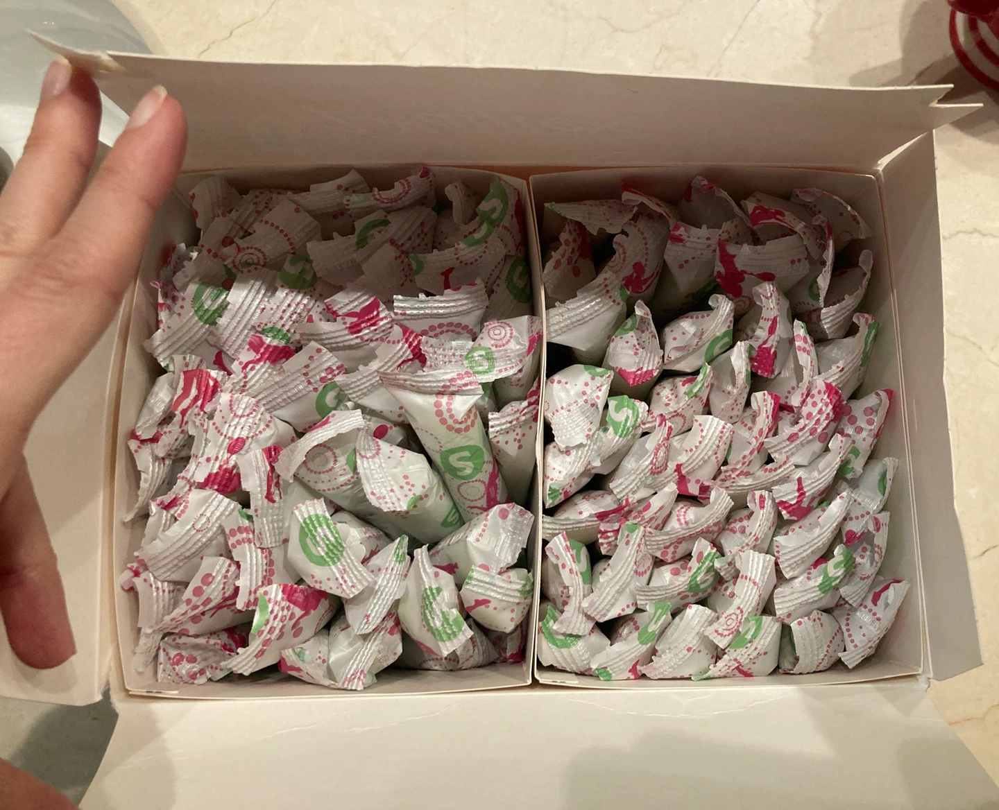 Box of tampons - free! - photo 2