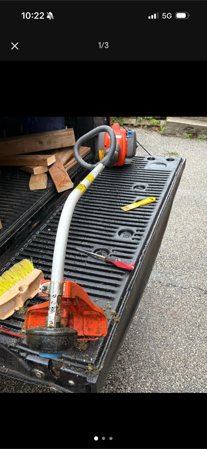 Husqvarna - 122c Line Trimmer