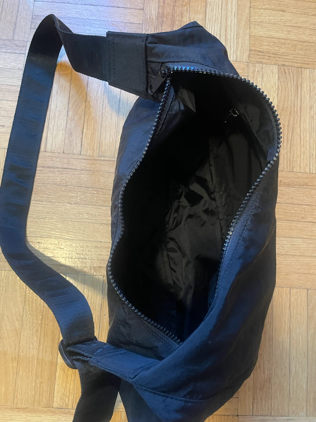 Baggu Medium Nylon Crescent Bag Black - photo 4