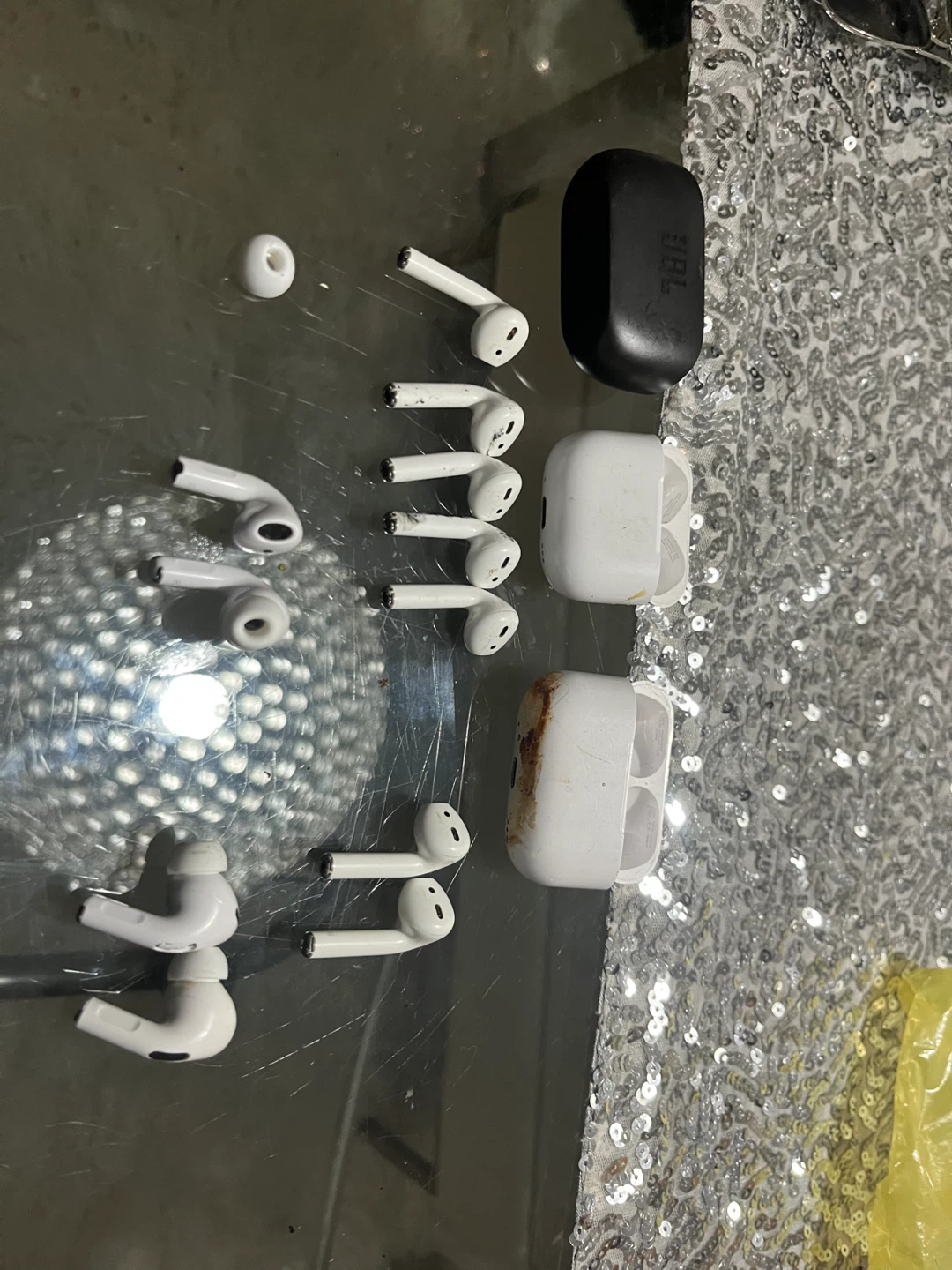 Assorted Wireless Earbuds and Cases - photo 4