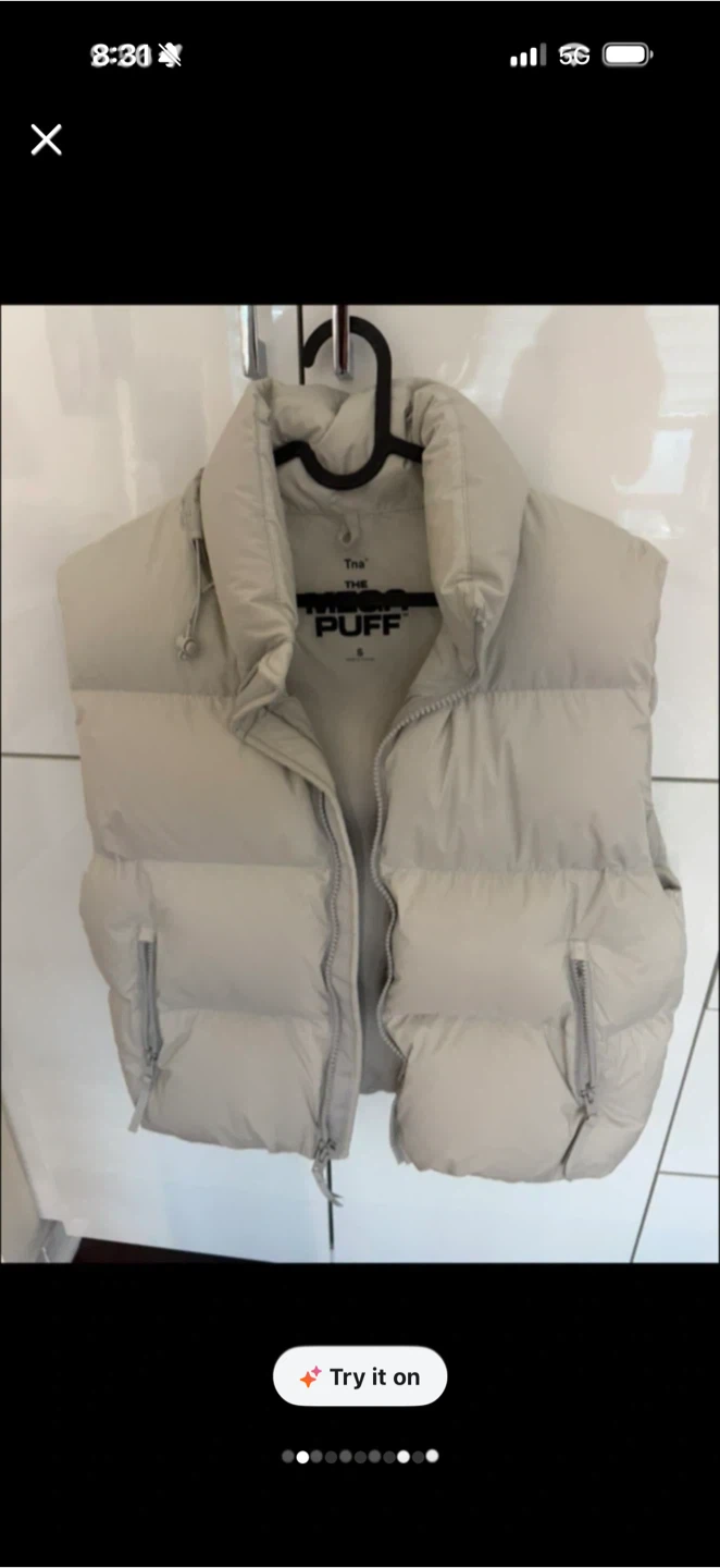 Aritzia Tna The Mega Puff Vest