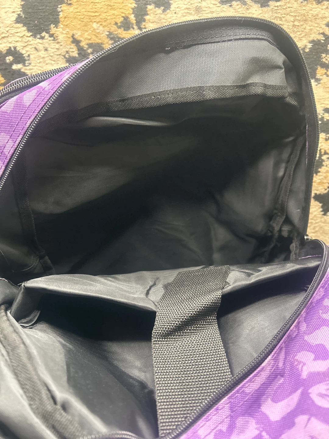Back pack purple cheetah print - photo 3
