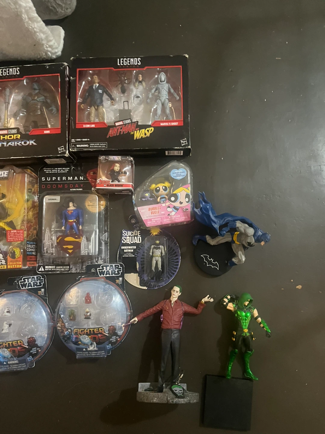 Large Collection of Assorted Action Figures - photo 2