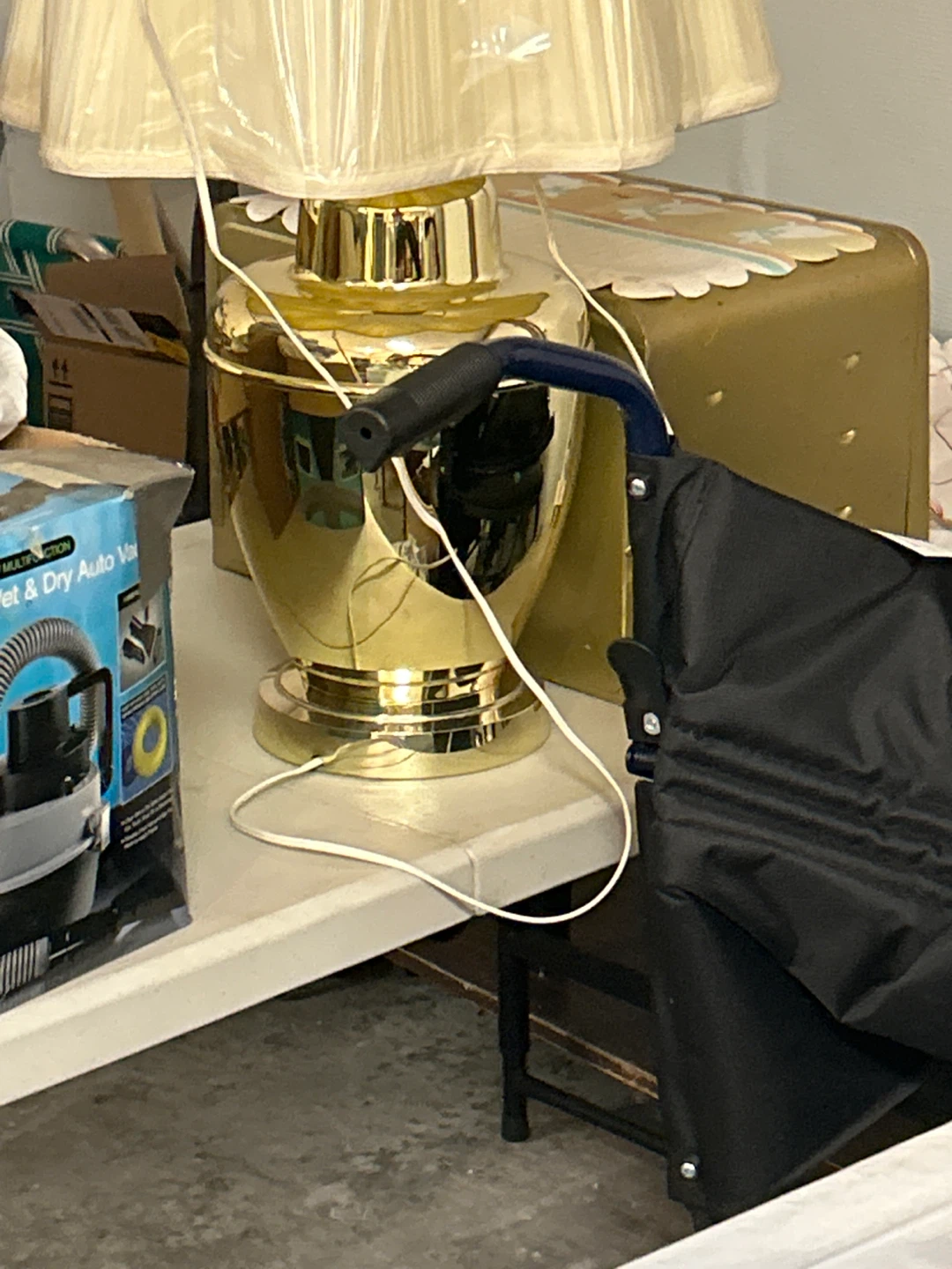 Vintage Gold Finish Table Lamp