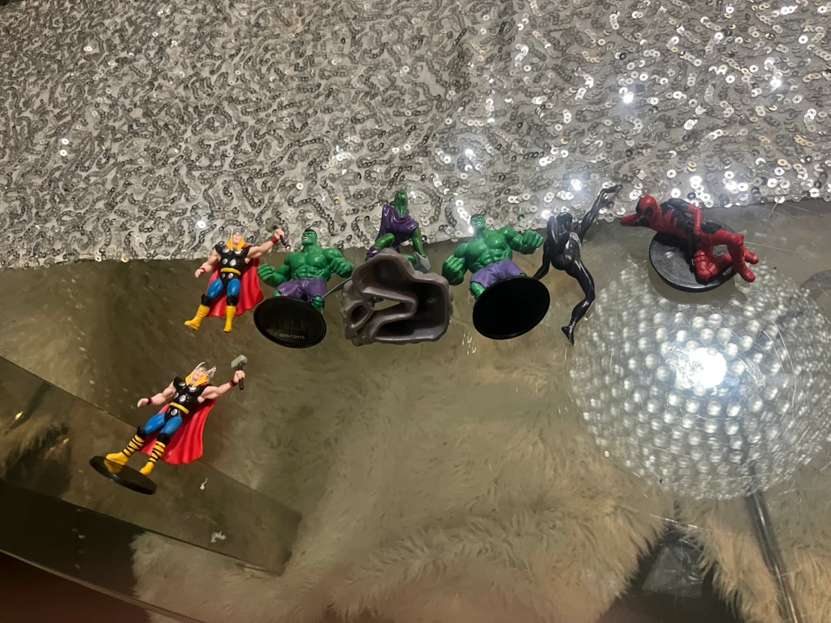 Marvel Action Figure Set - photo 3