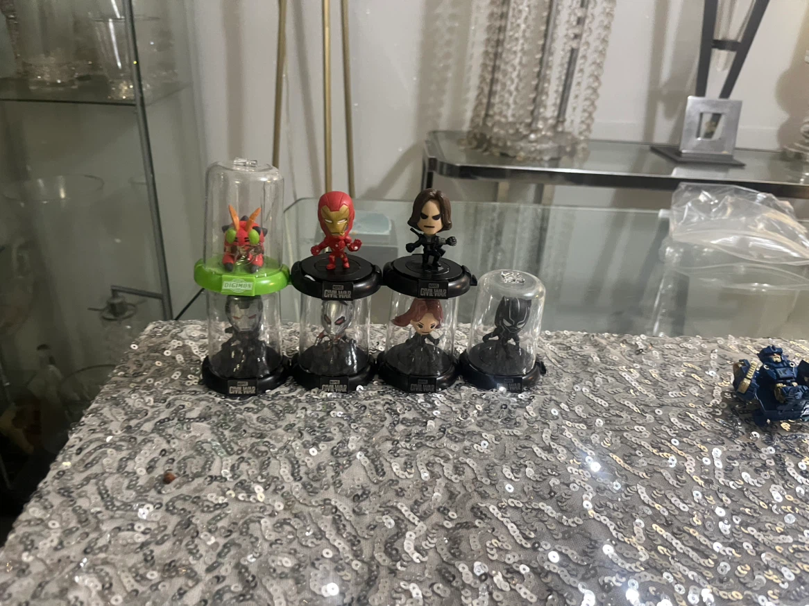 Marvel Civil War and Digimon Figurine Set - photo 4