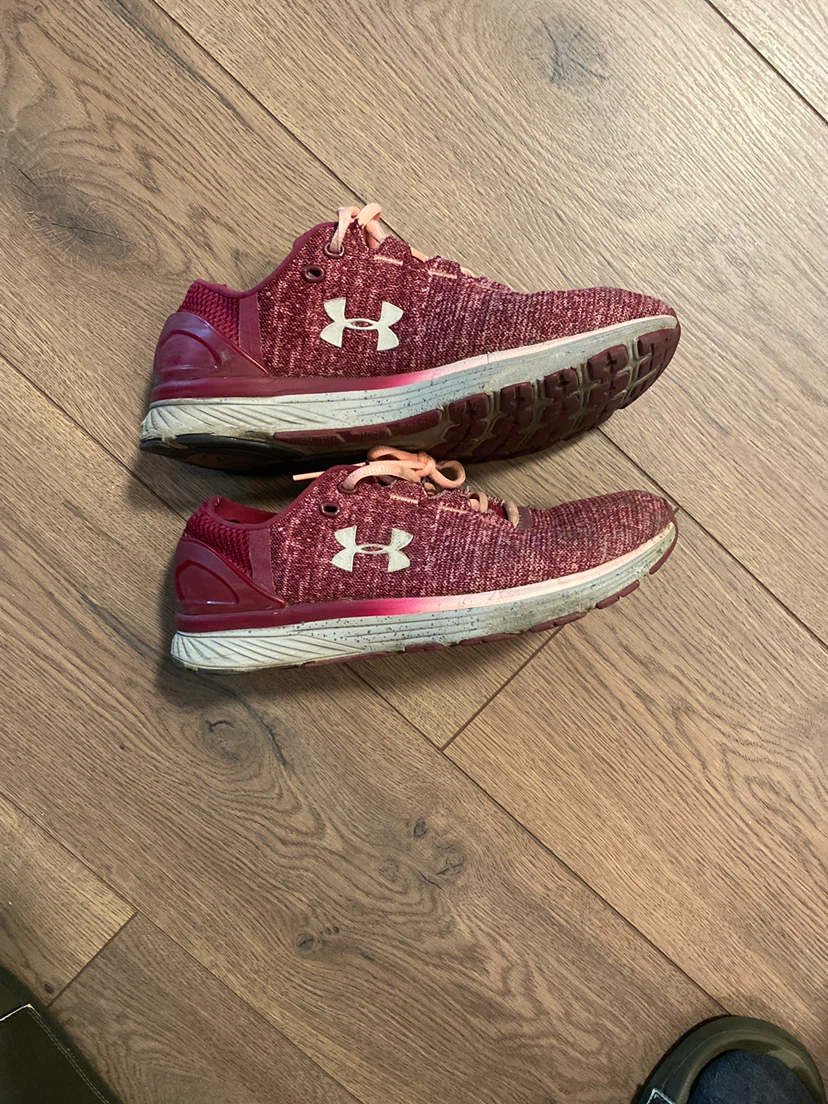 Under Armour Running Shoes Burgundy - photo 2