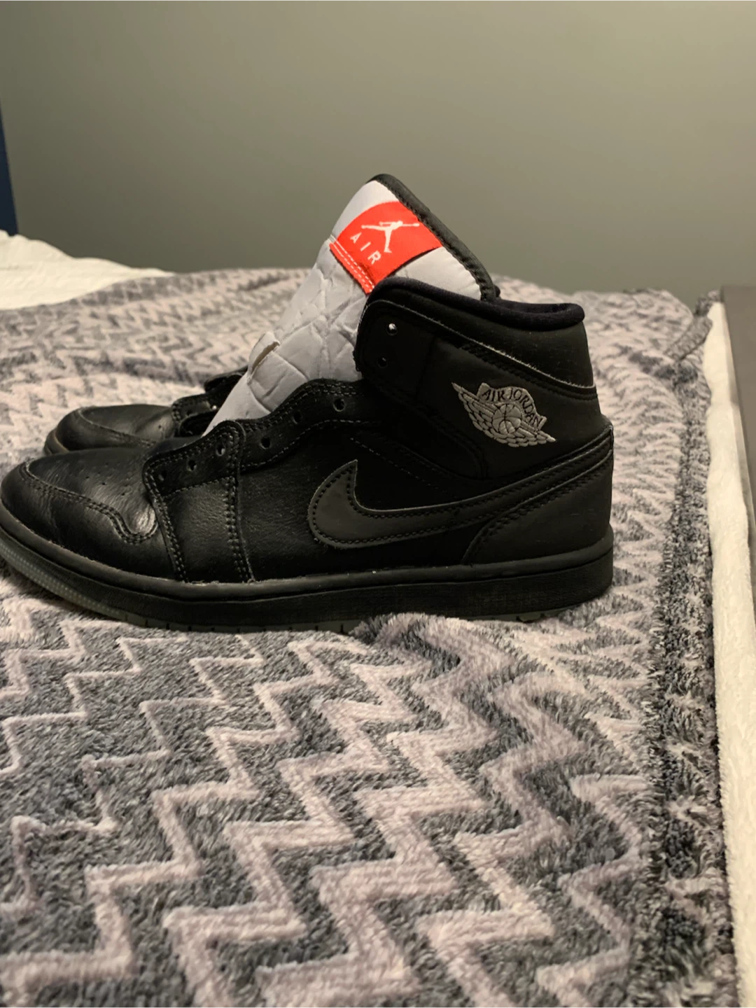 Air Jordan Mid Triple Black Shoes - photo 4