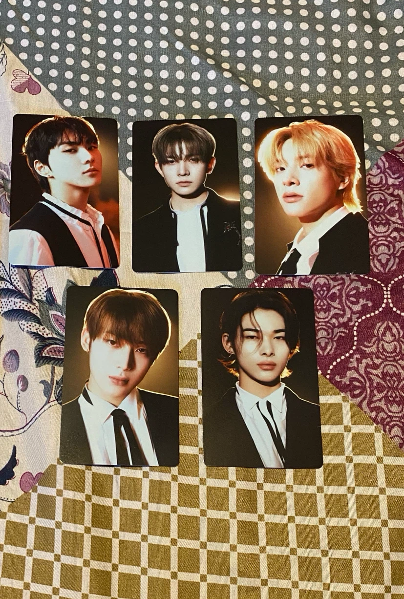 Enhypen Weverse Photocards