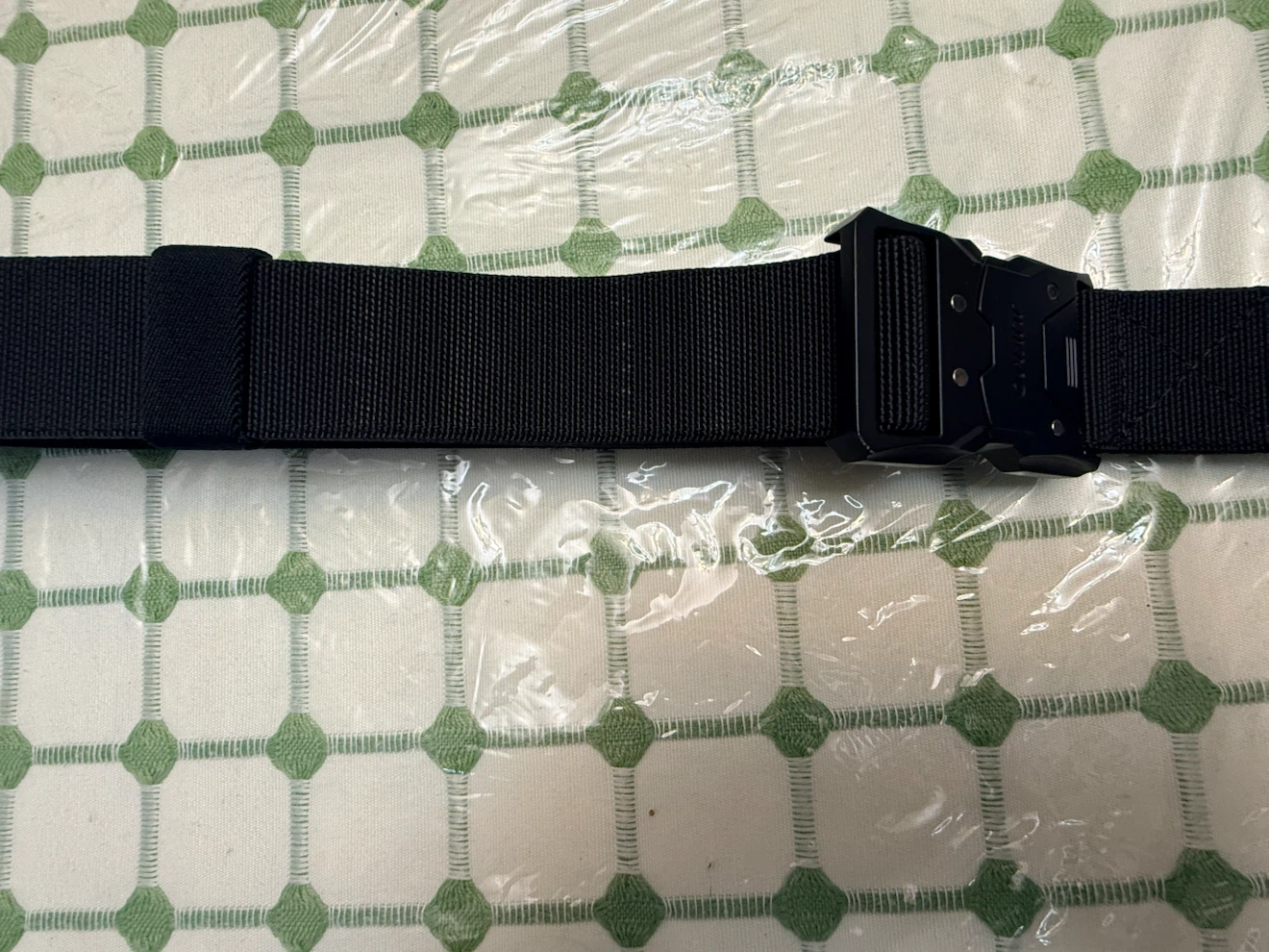 BRAND NEW: Black Men Quick-Release Belt