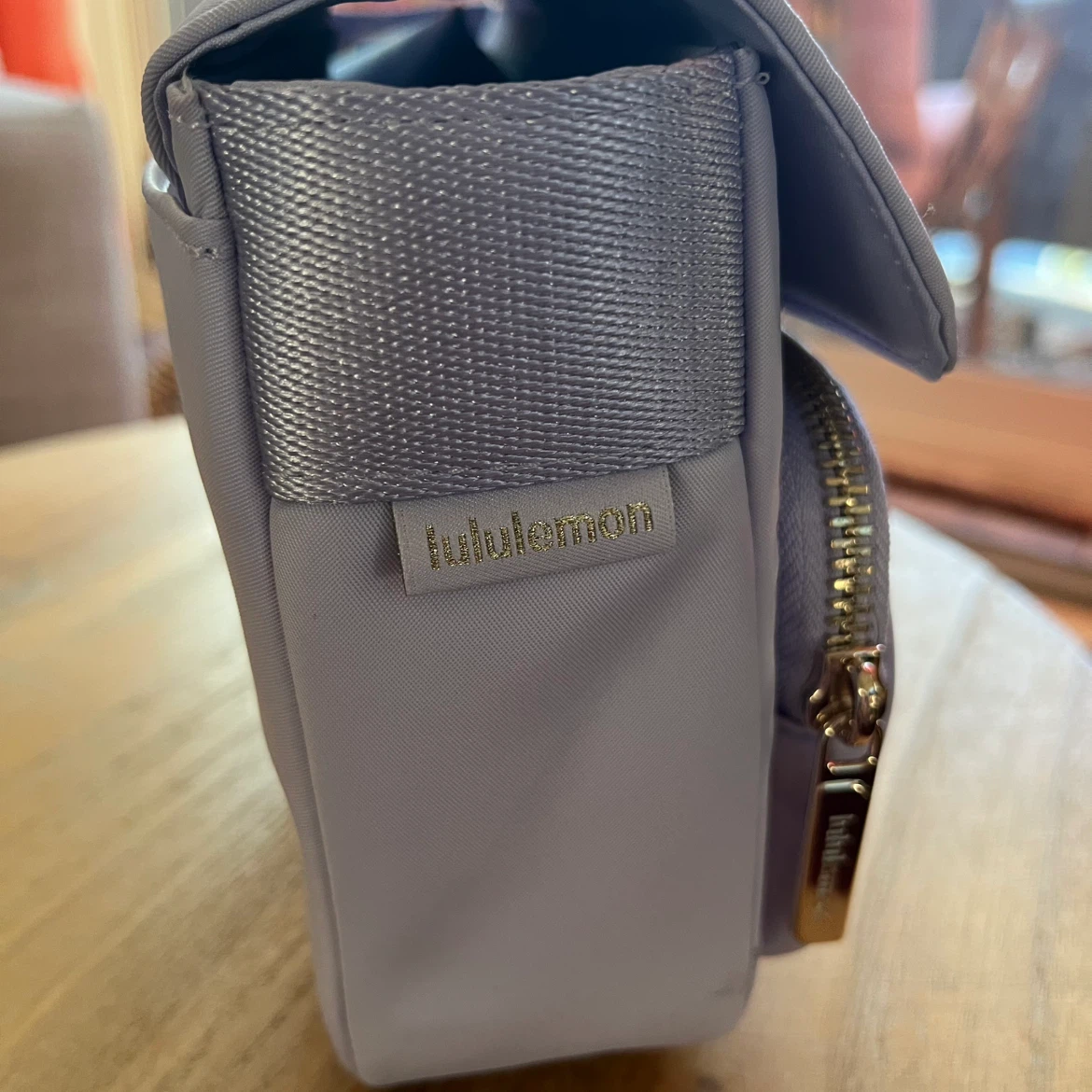 Lululemon Crossbody Bag - photo 5