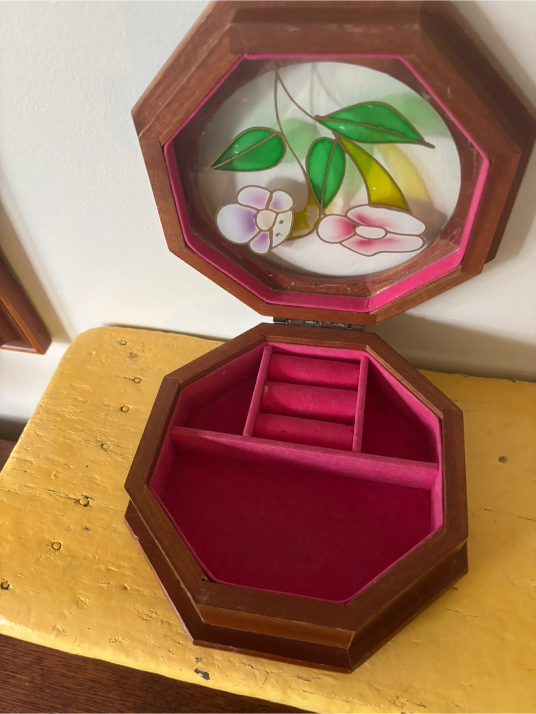 Vintage 1970s Gunter Mele Octagon Jewelry Box - photo 3