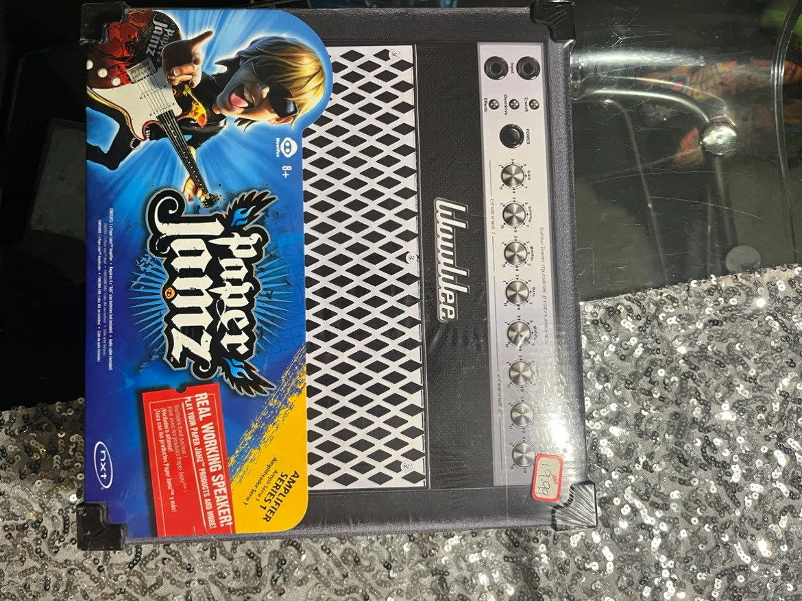 WowWee Paper Jamz Series 1 Amplifier