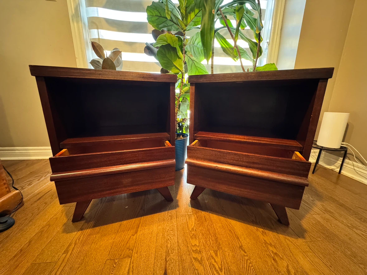 Gibbard Canadian Casual Nightstands - photo 4