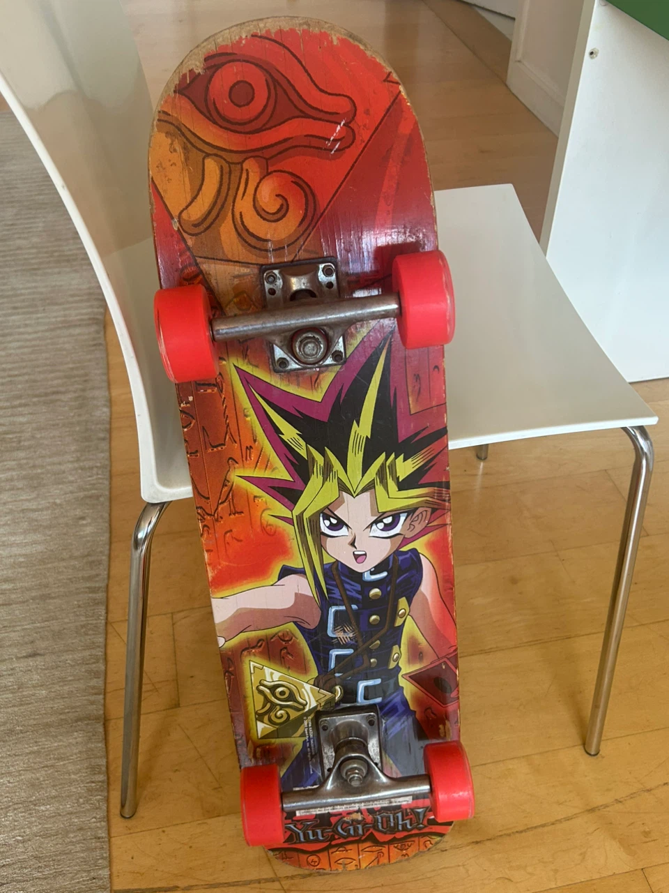 Sport Fun Yu-Gi-Oh! Yami Yugi Full Size Skateboard (31" x 8").