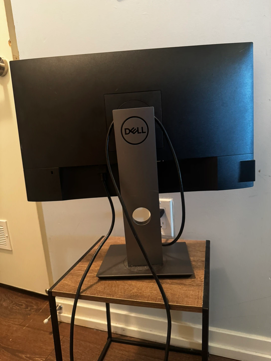 Dell 24 inch Monitor - photo 2