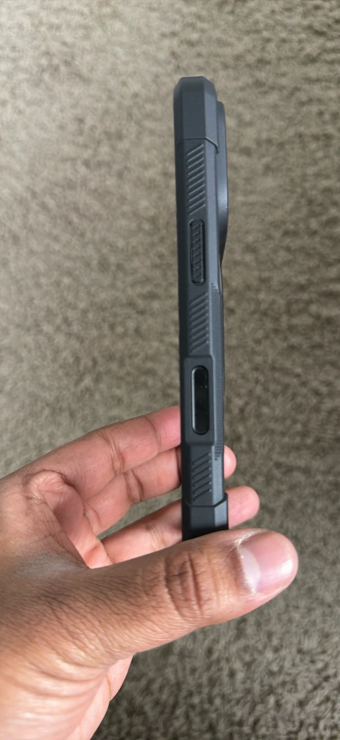 iPhone 17 pro: Rugged Phone Case with Integrated Stand - photo 4