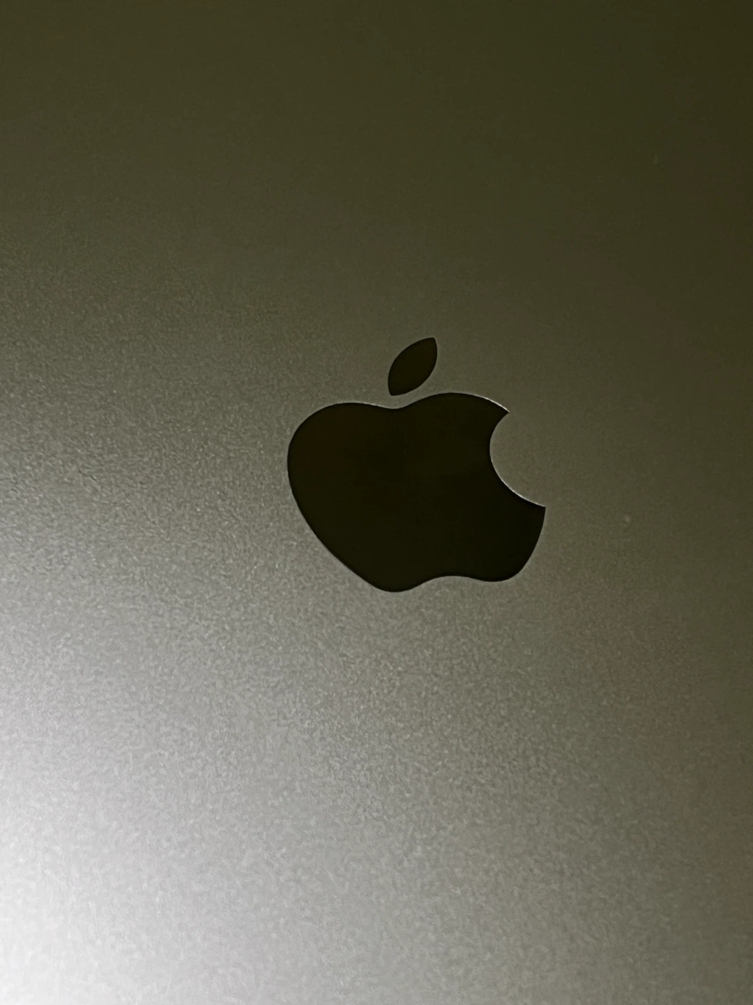 iPad 10th Generation 64GB – Space Gray – Like New - photo 3