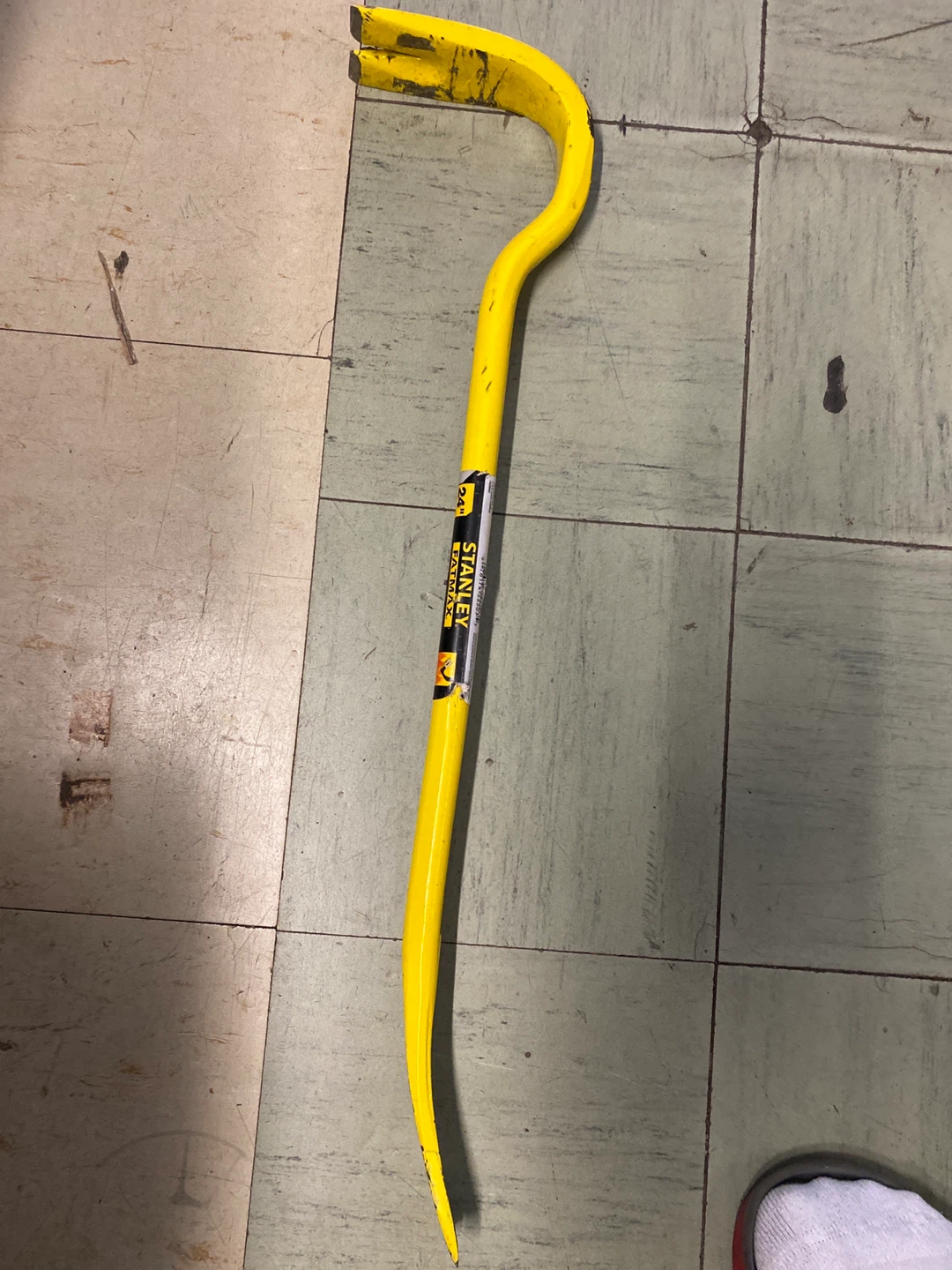 Stanley FatMax 24-inch Wrecking Bar