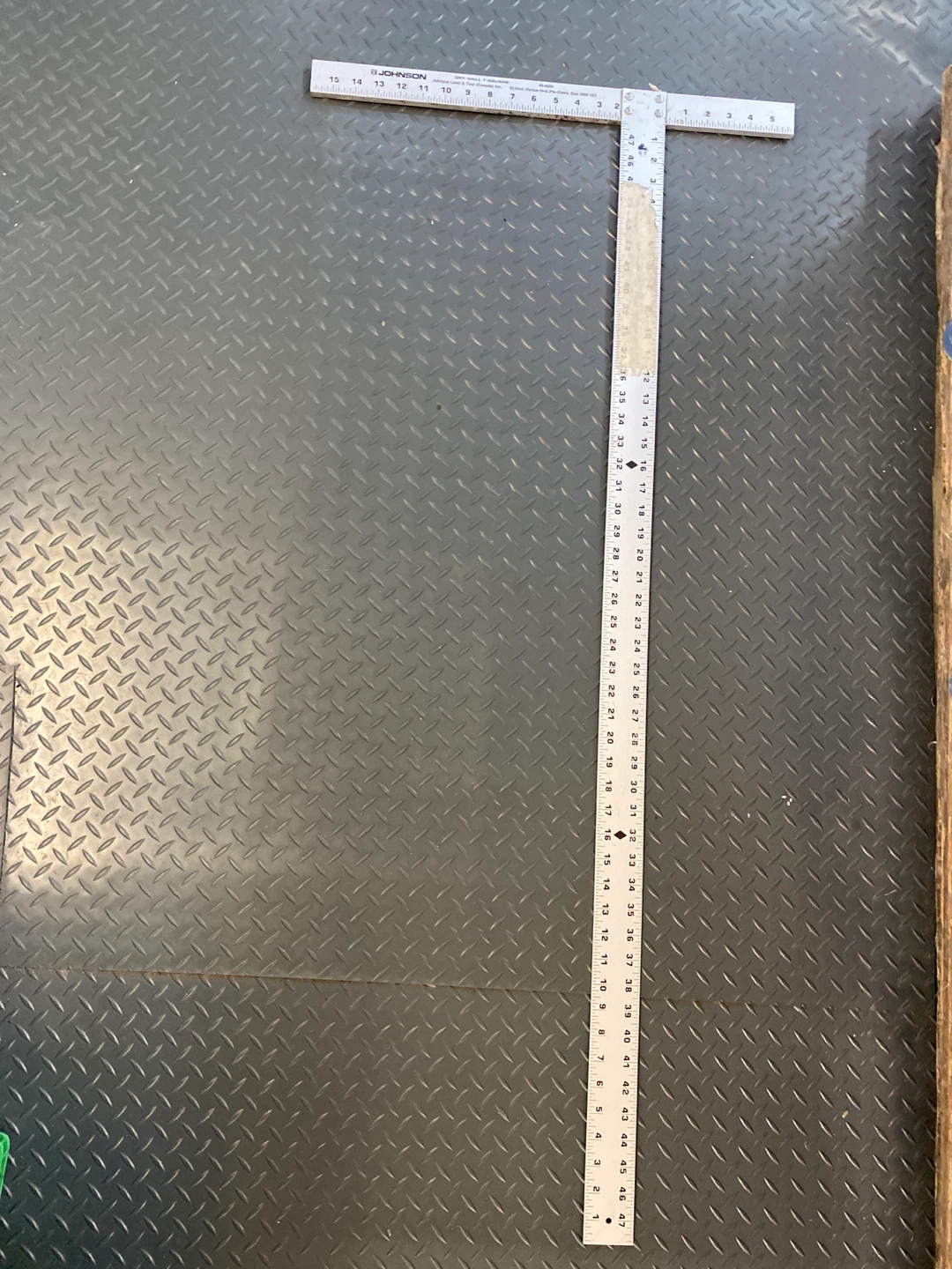 Johnson T-Square